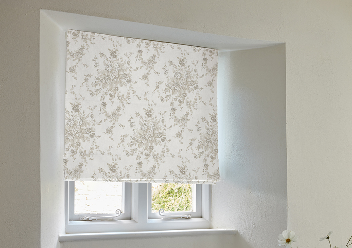 Shabby Chic by Rachel Ashwell Garden Floral, Warm Natural - Roman Blind - Image 5